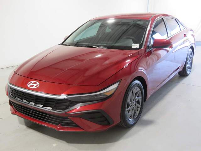 2024 Hyundai ELANTRA