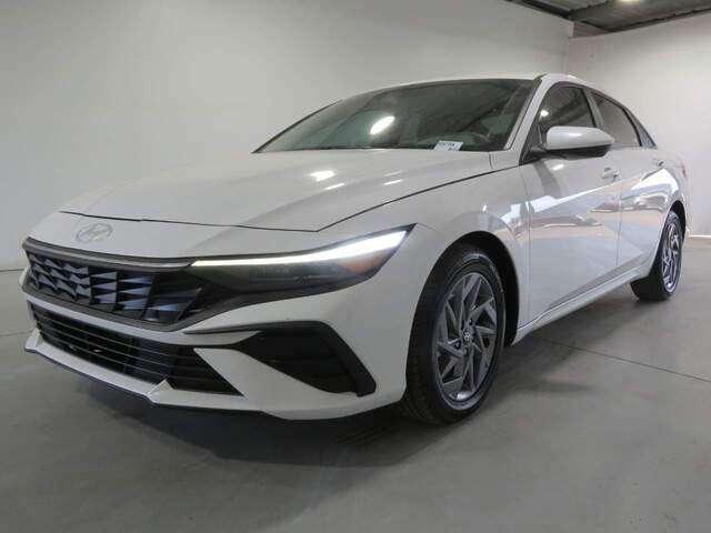 2025 Hyundai ELANTRA Hybrid
