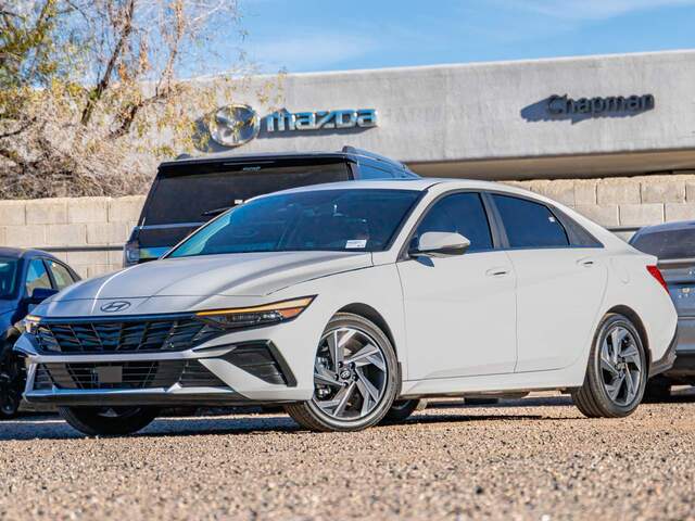 2025 Hyundai ELANTRA Hybrid
