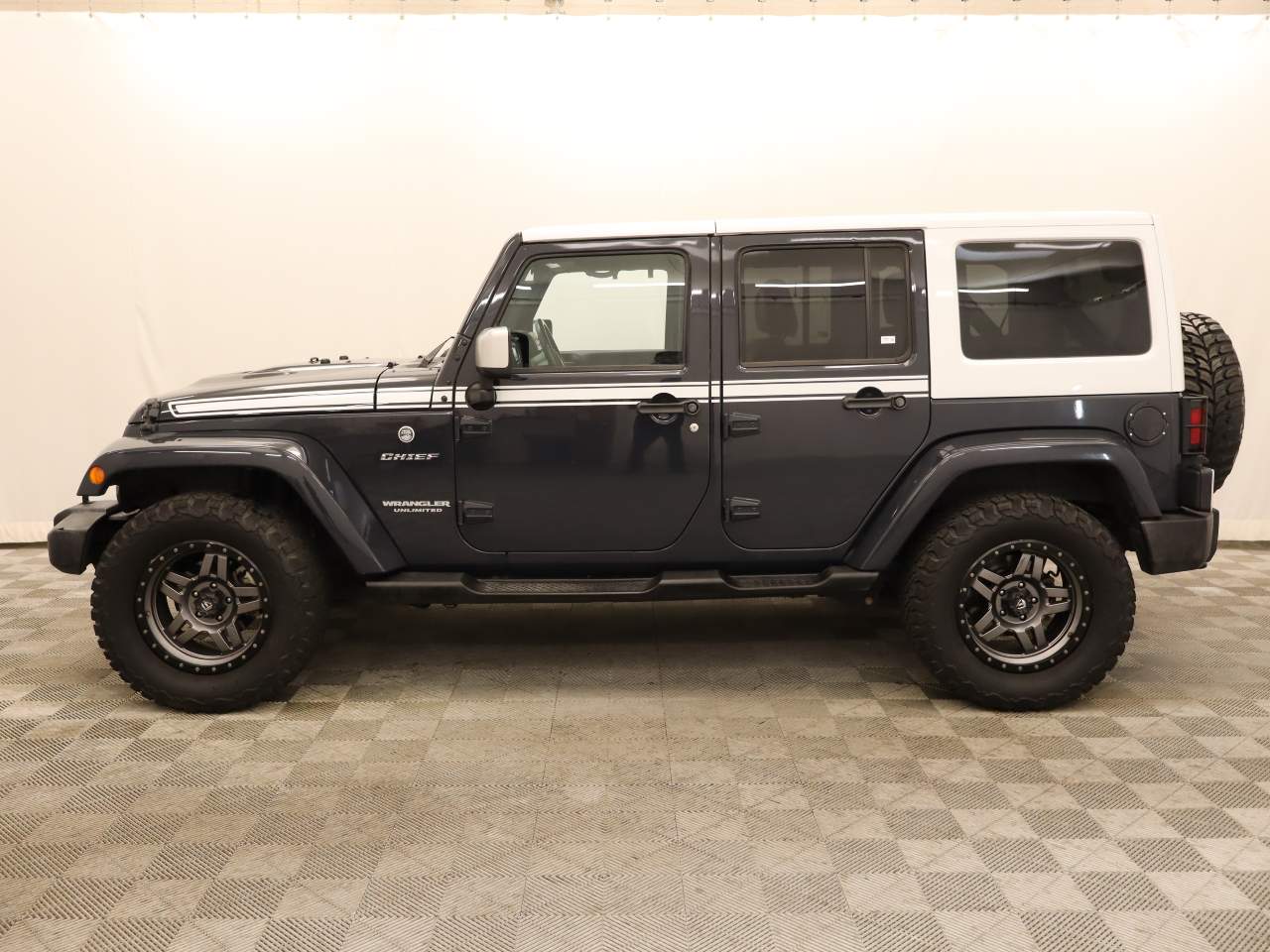 2017 Jeep Wrangler Unlimited Chief Edition