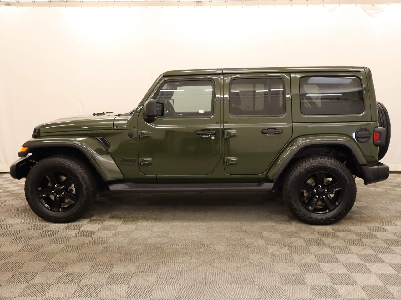 2021 Jeep Wrangler Unlimited Sahara Altitude