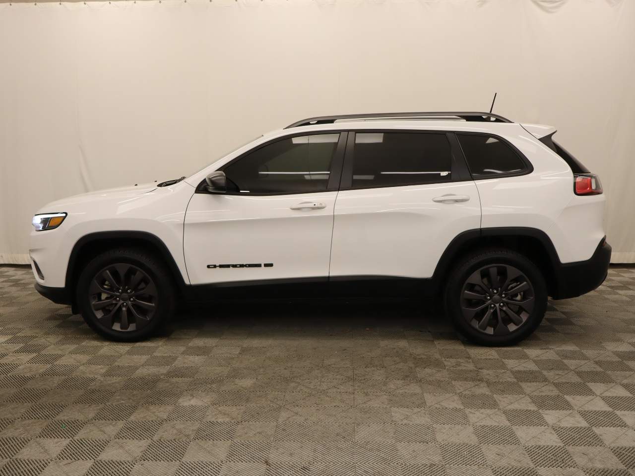 2021 Jeep Cherokee 80th Anniversary Edition
