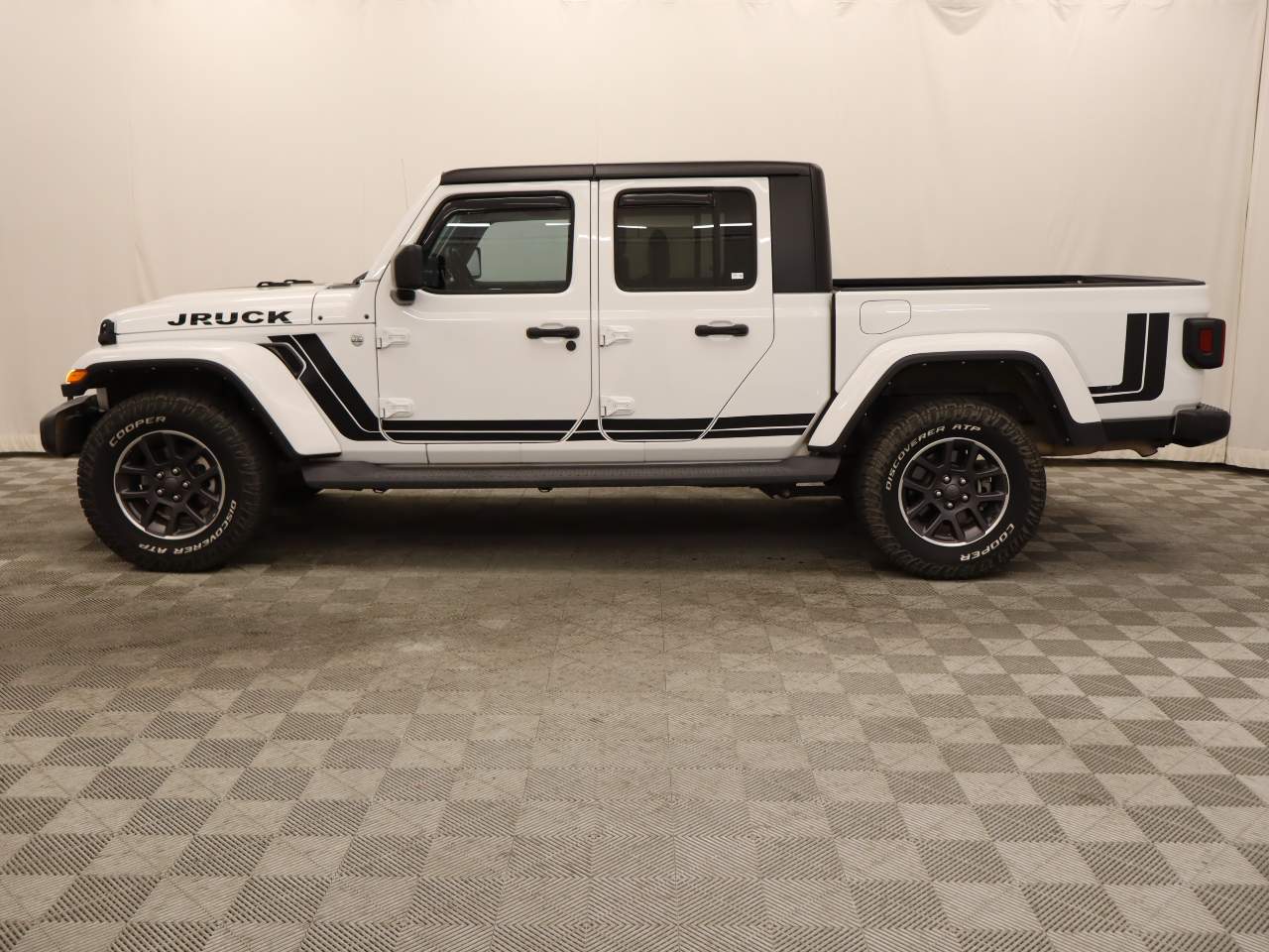 2022 Jeep Gladiator Overland Crew Cab