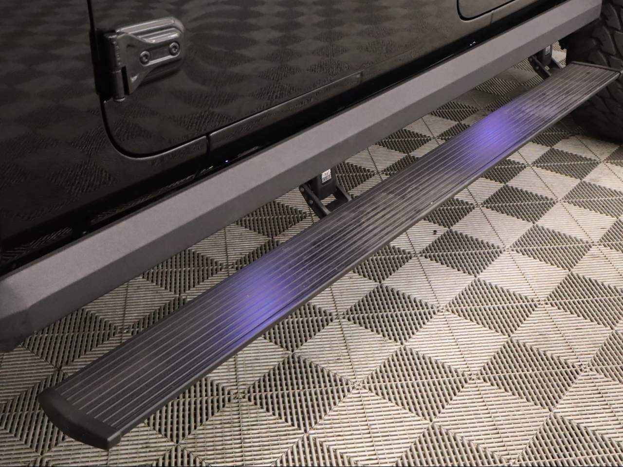 2020 Jeep Gladiator Sport Crew Cab