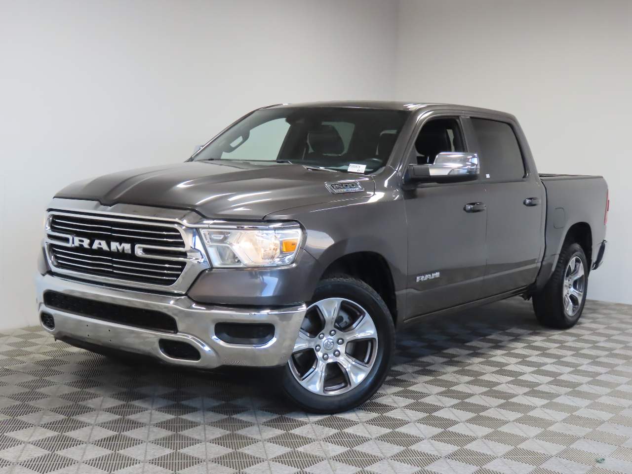 2024 Ram 1500 Laramie Crew Cab