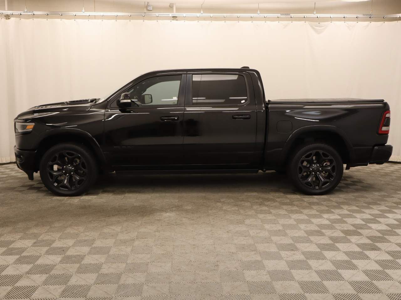 2020 Ram 1500 Limited Crew Cab
