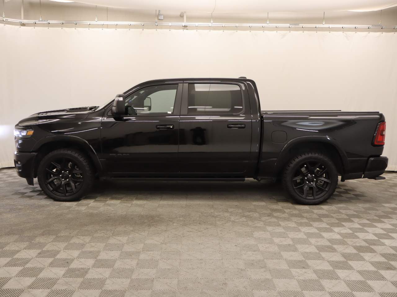 2025 Ram 1500 Laramie Crew Cab