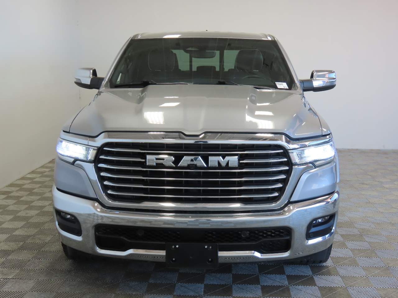 2025 Ram 1500 Laramie Crew Cab
