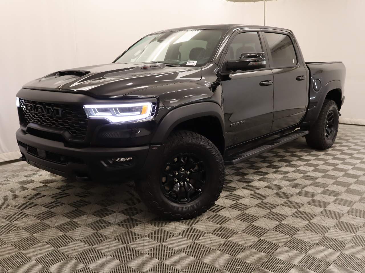 2025 Ram 1500 RHO Crew Cab