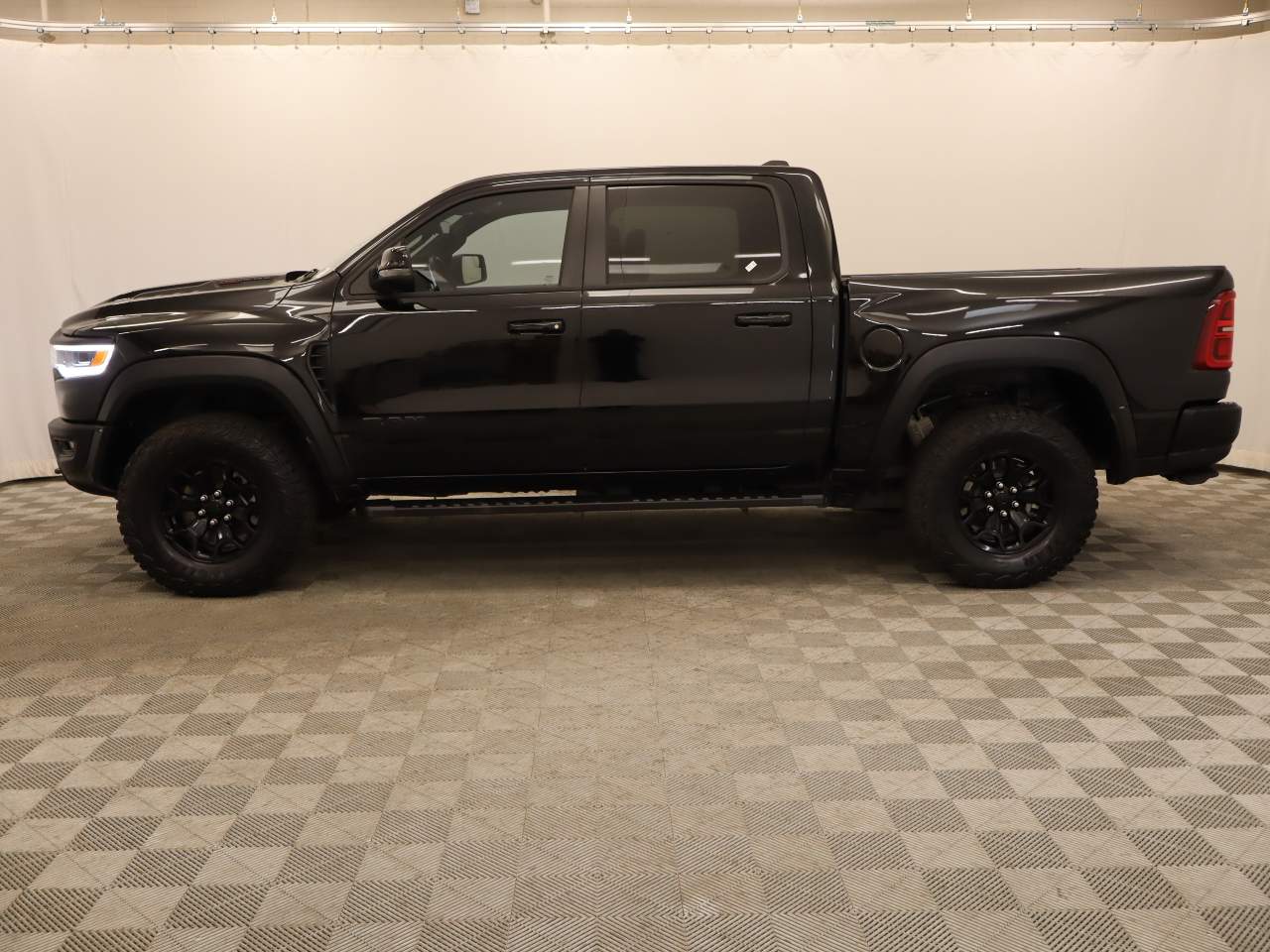 2025 Ram 1500 RHO Crew Cab