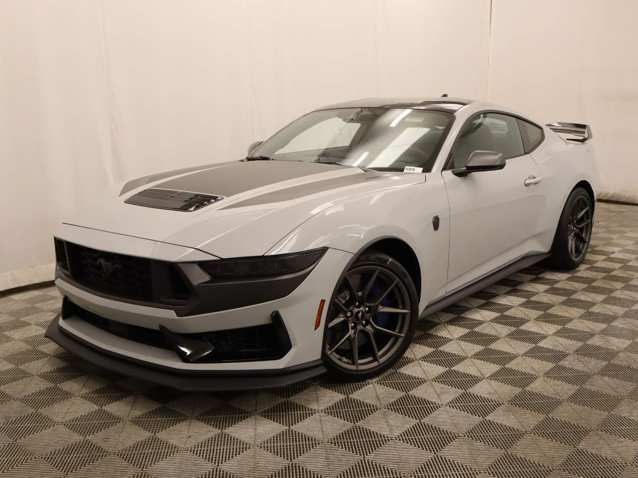 2026 Ford Mustang Dark Horse