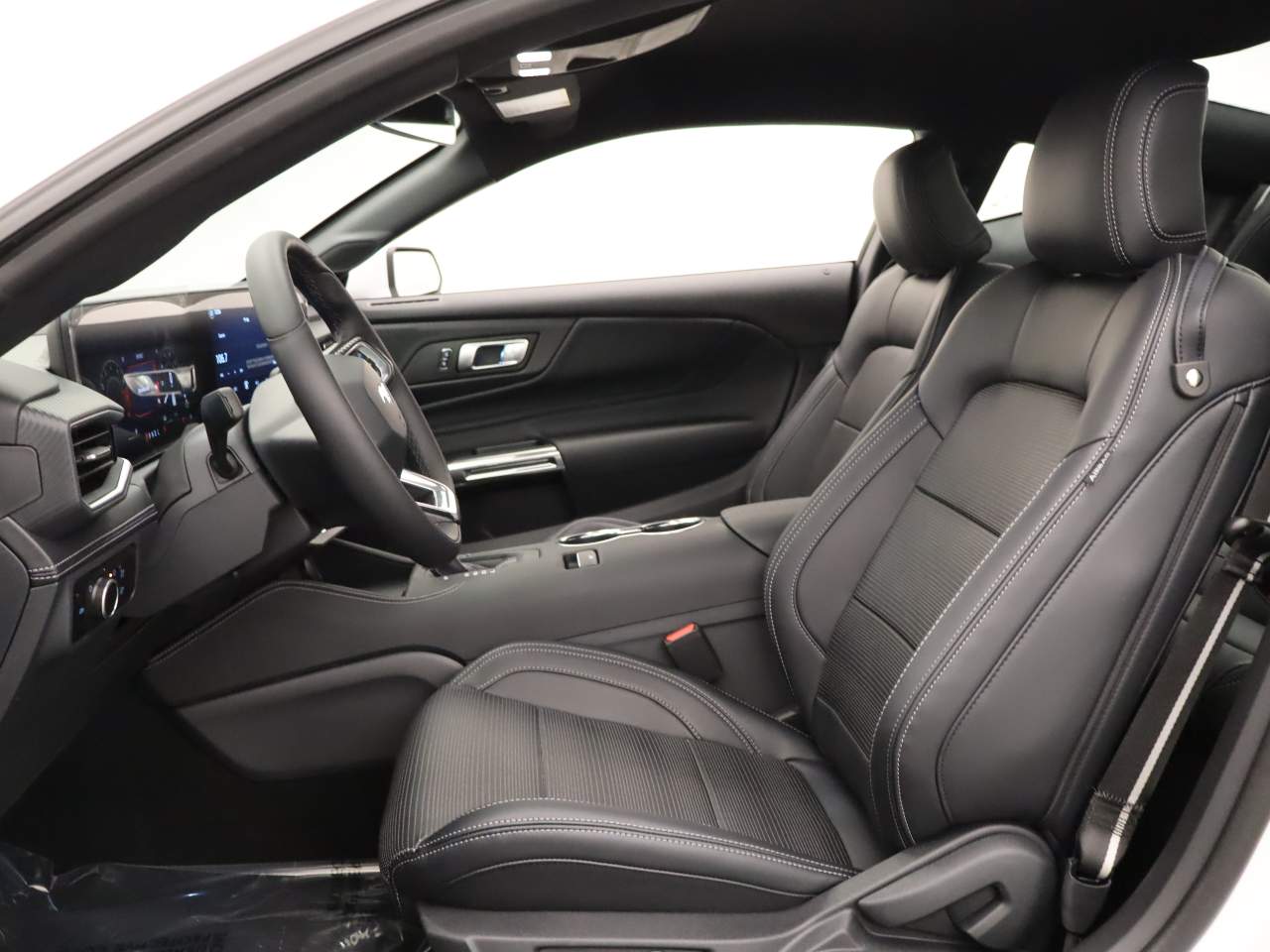 2025 Ford Mustang EcoBoost Premium Fastback - Photo 16