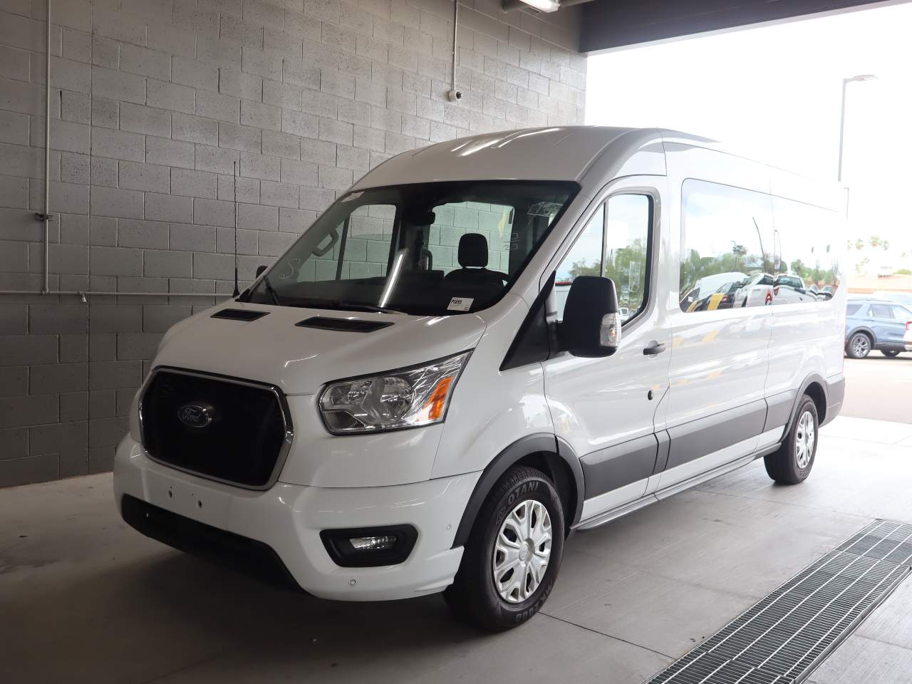 2022 Ford Transit Passenger Van XLT
