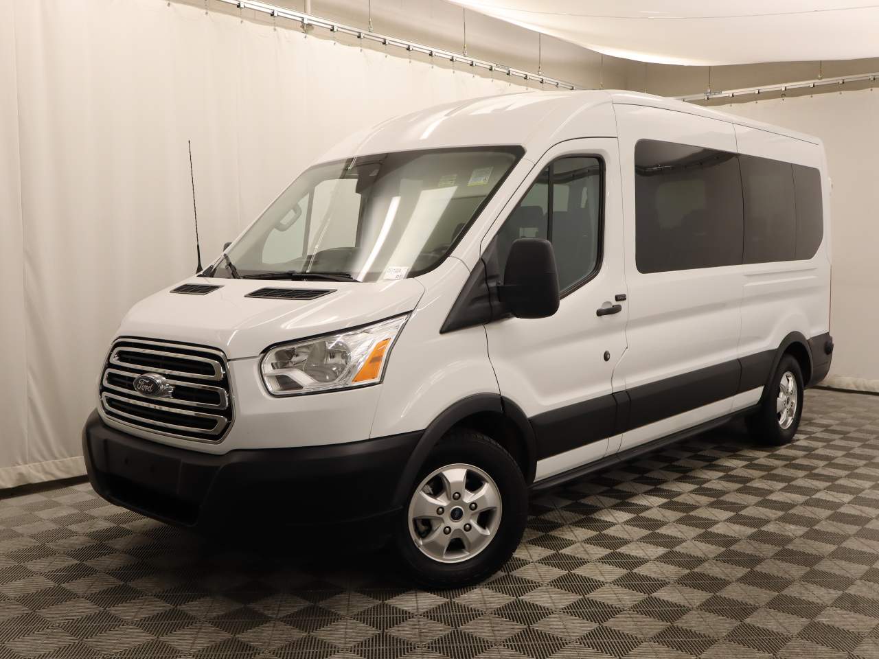 2019 Ford Transit 350 XLT