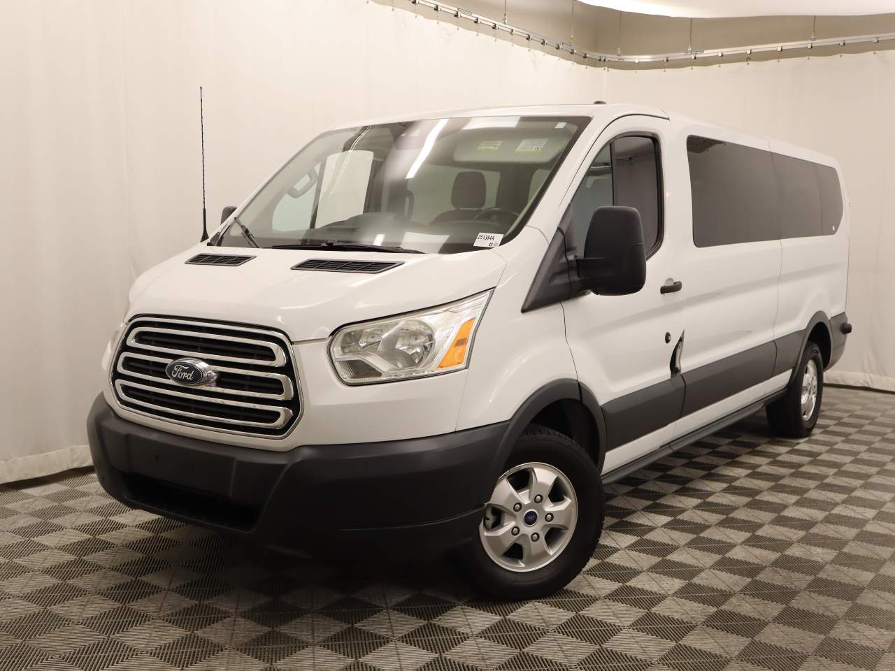2017 Ford Transit 350 XLT