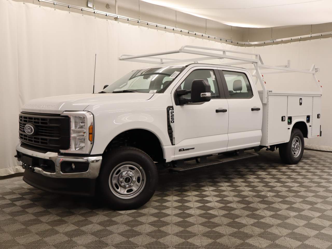 2024 Ford F-250 Super Duty Crew Cab XL