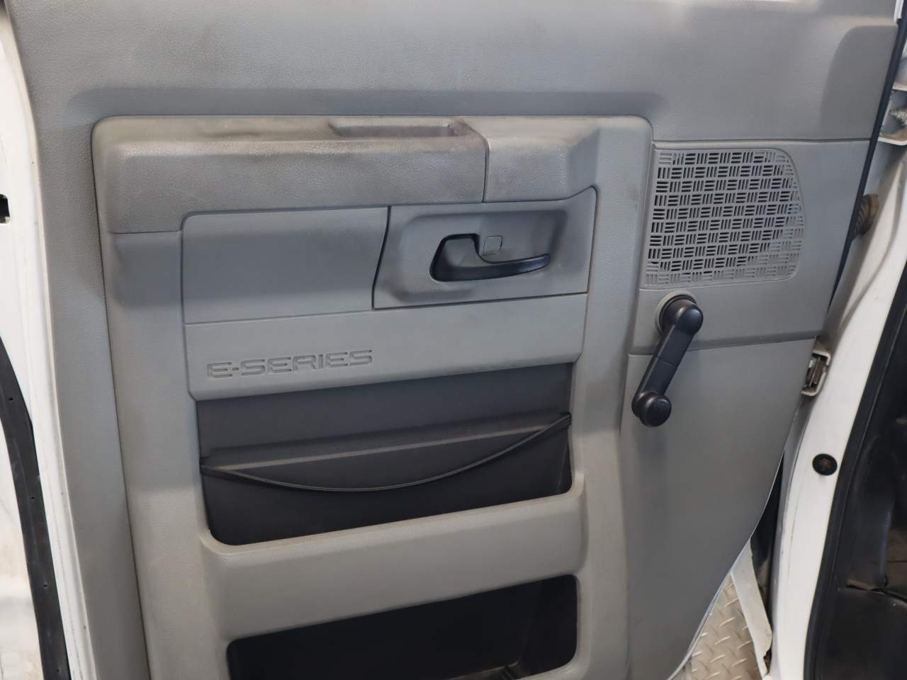 2013 Ford Econoline Commercial Cutaway