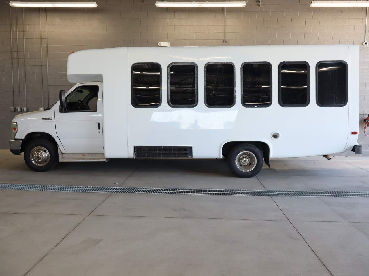 2013 Ford Econoline Commercial Cutaway