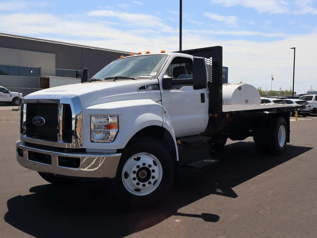 2025 Ford F-650 Super Duty Chassis