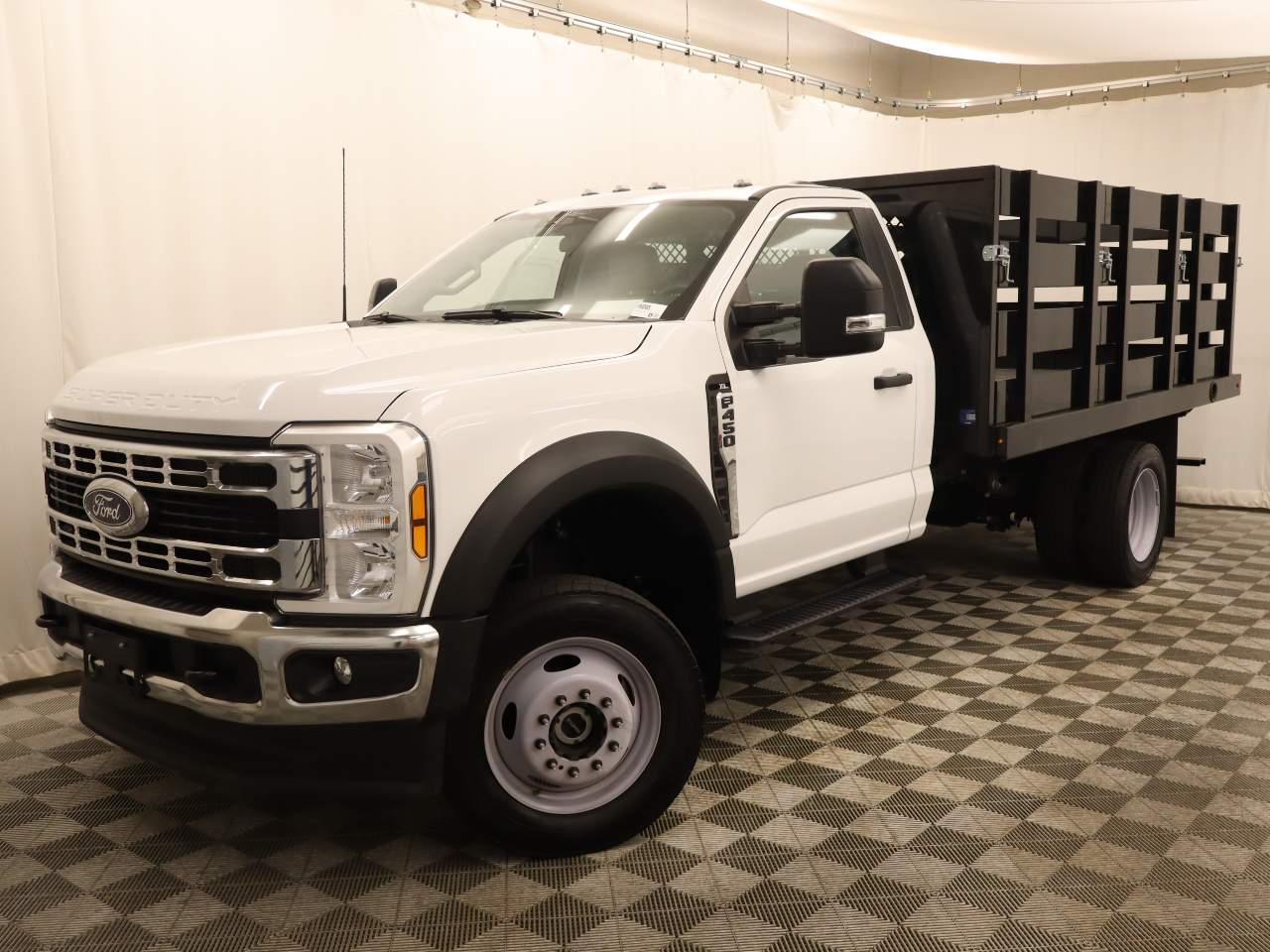 2024 Ford Super Duty F-450 DRW