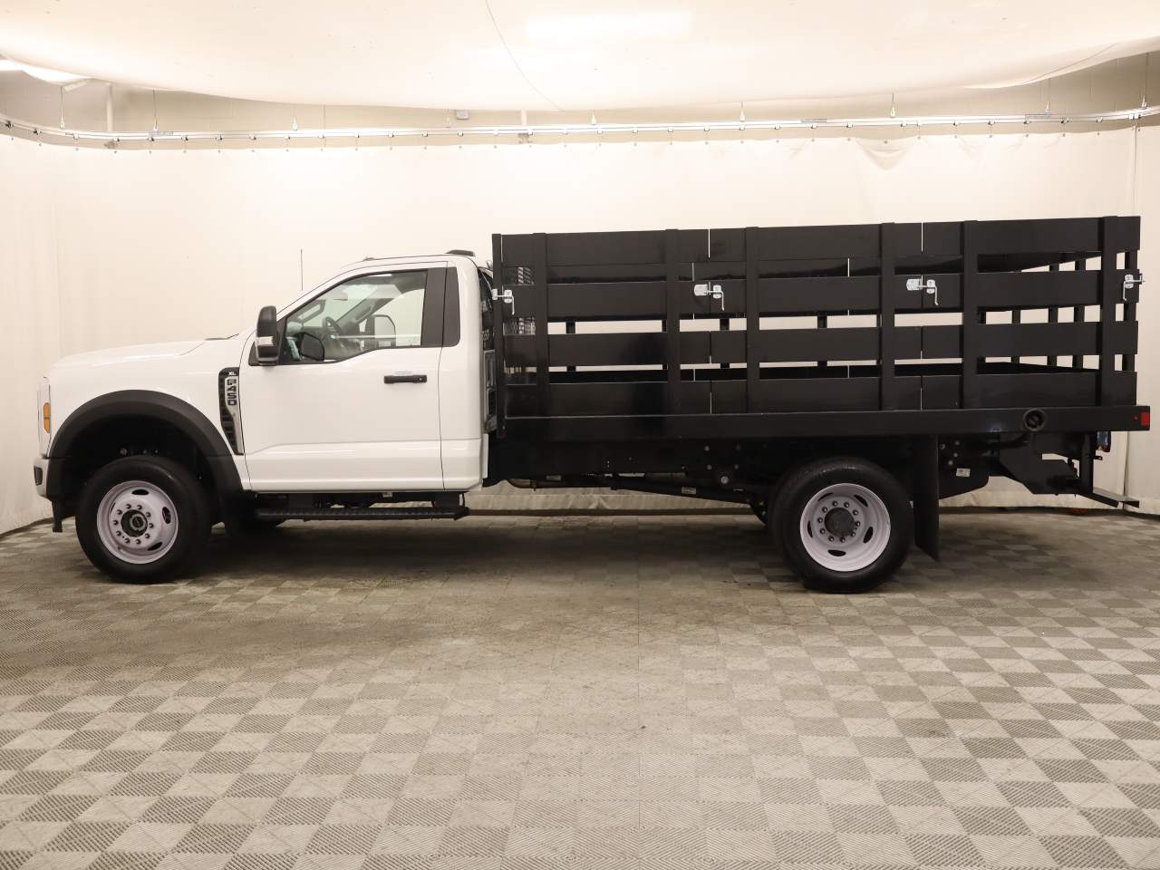 2024 Ford Super Duty F-450 DRW