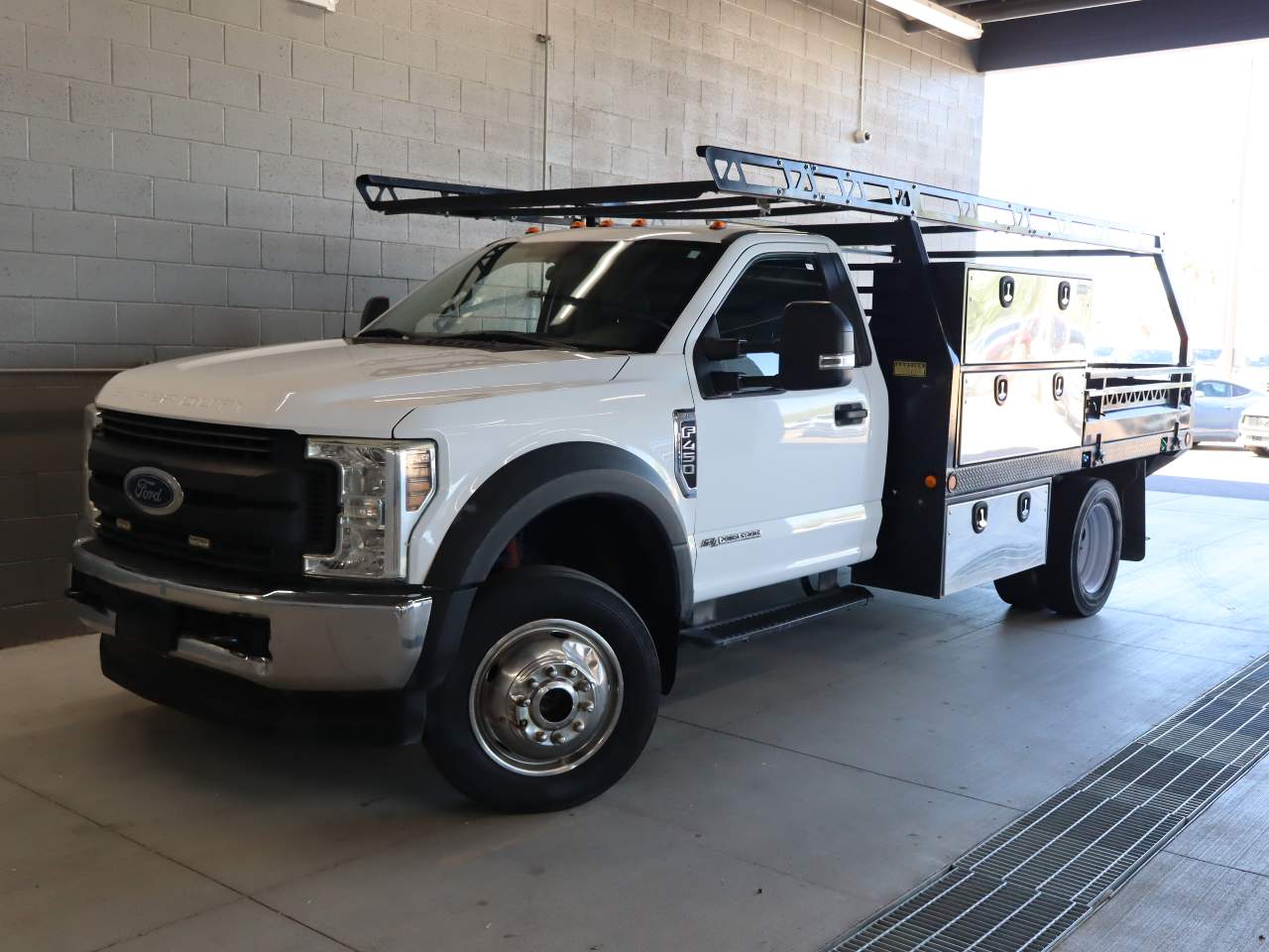 2018 Ford Super Duty F-450 DRW XL