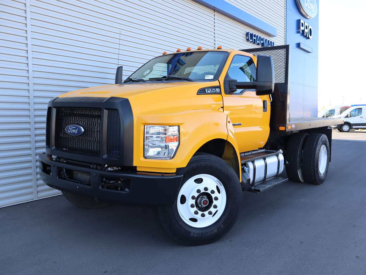 2021 Ford F-750 Tractor XL