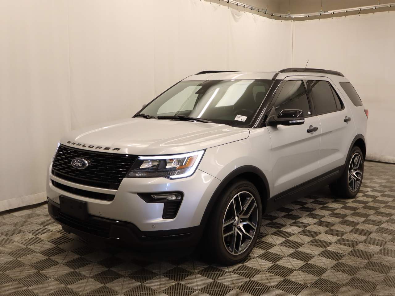 2019 Ford Explorer Sport