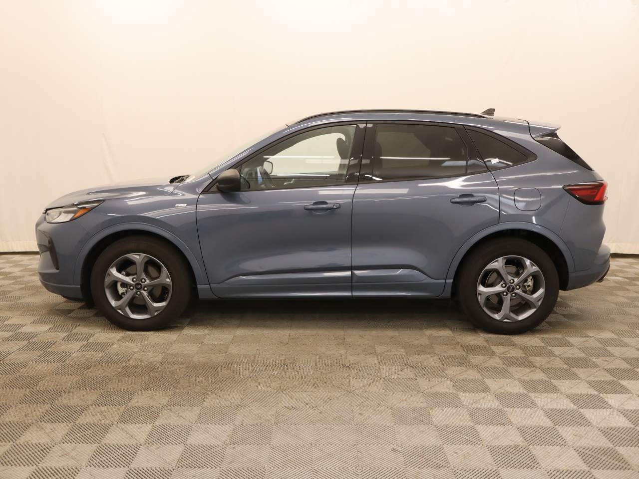 2023 Ford Escape Hybrid ST-Line