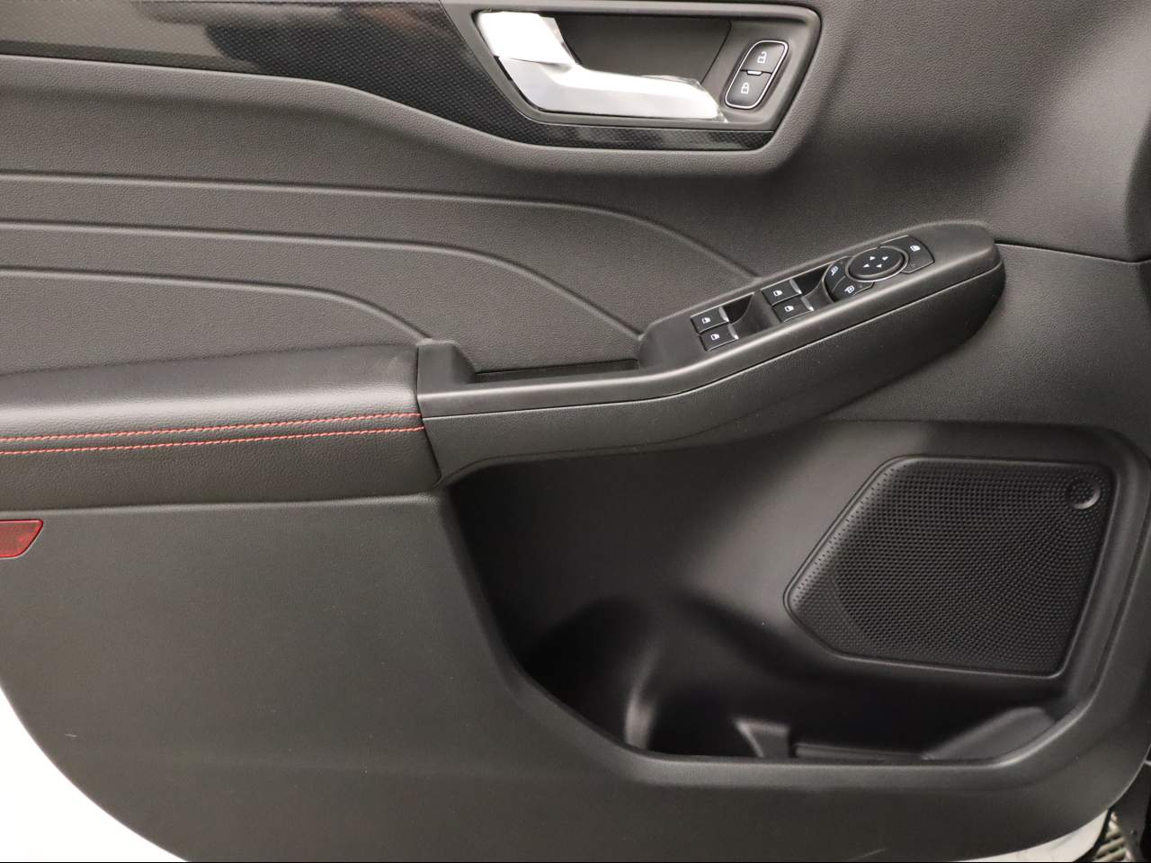 2026 Ford Escape Hybrid ST-Line Select