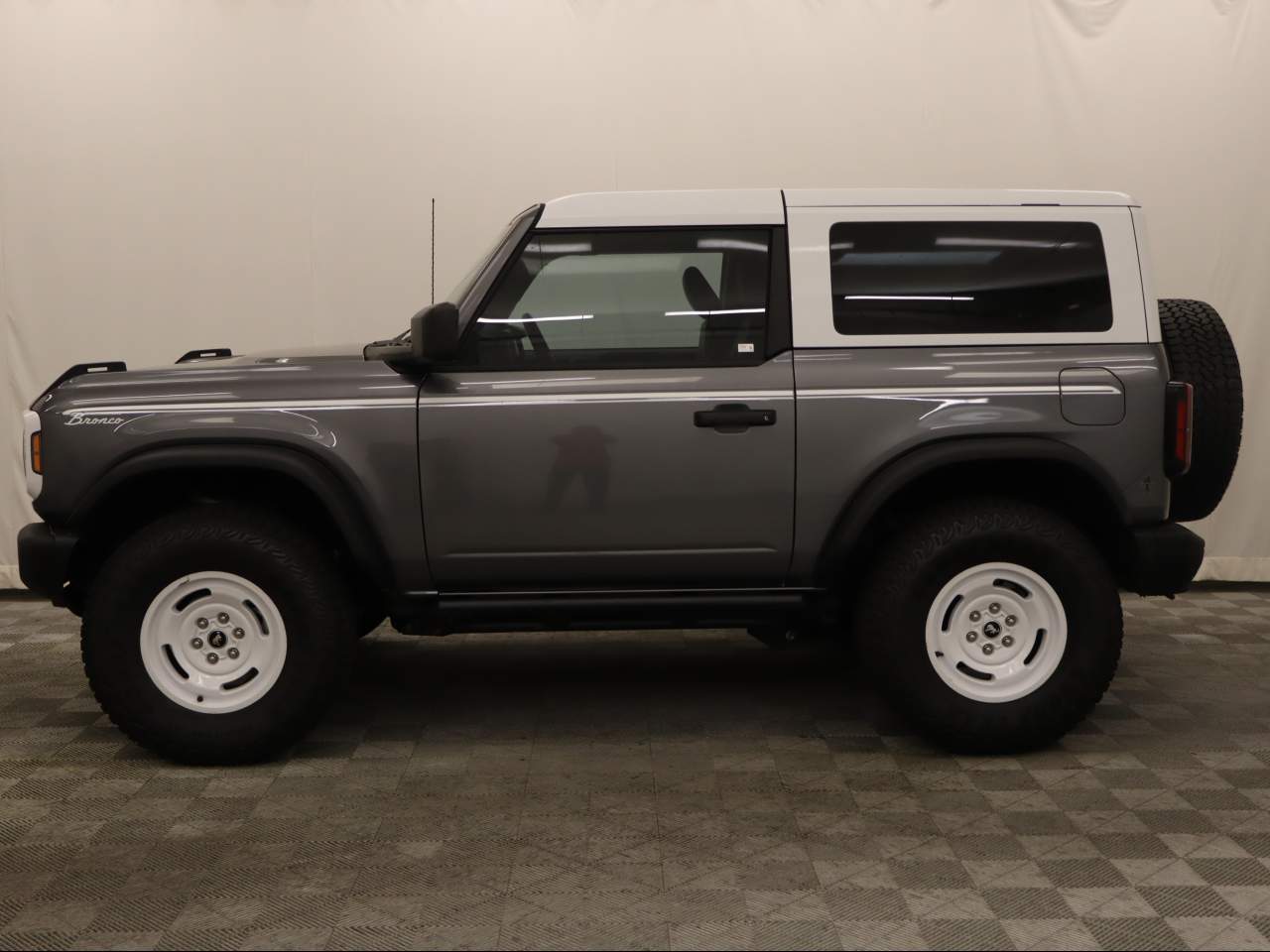 2024 Ford Bronco Heritage Edition