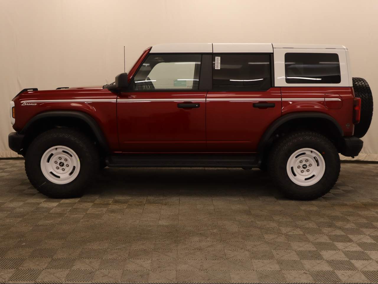 2025 Ford Bronco Heritage Edition