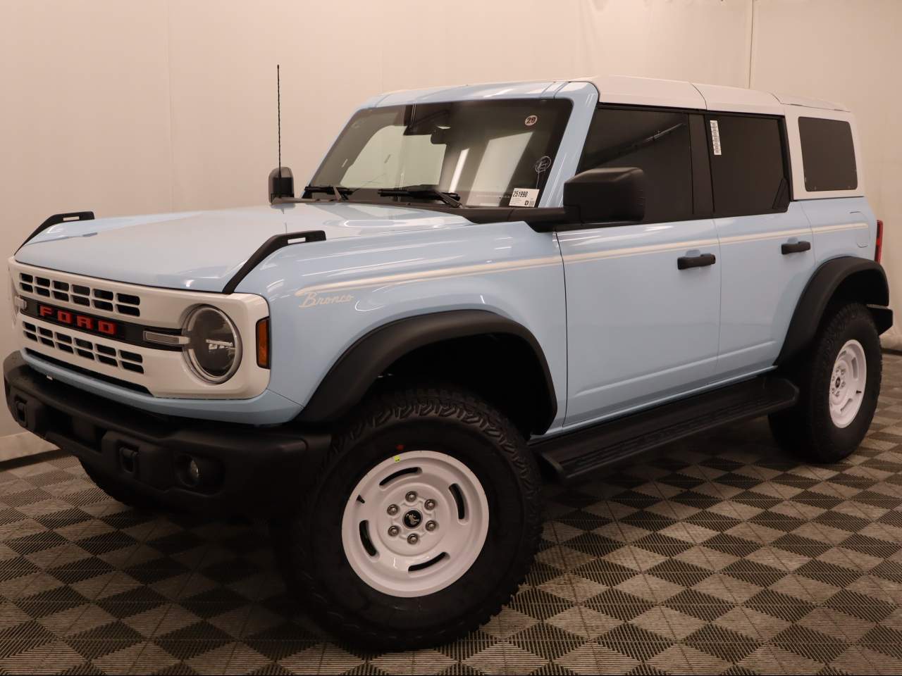 2025 Ford Bronco Heritage Edition