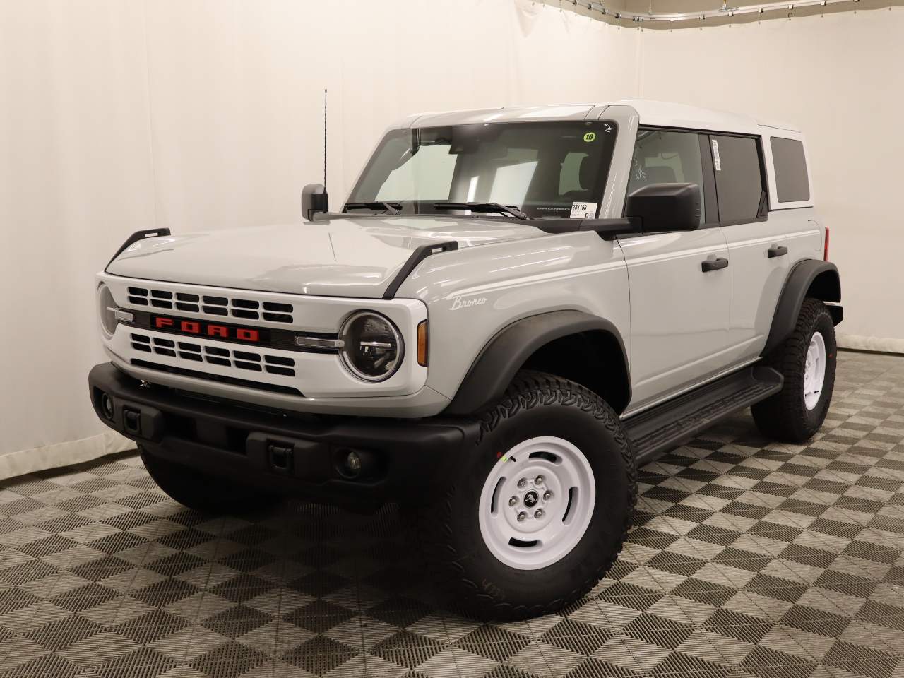 2026 Ford Bronco Heritage Edition 4x4's photo