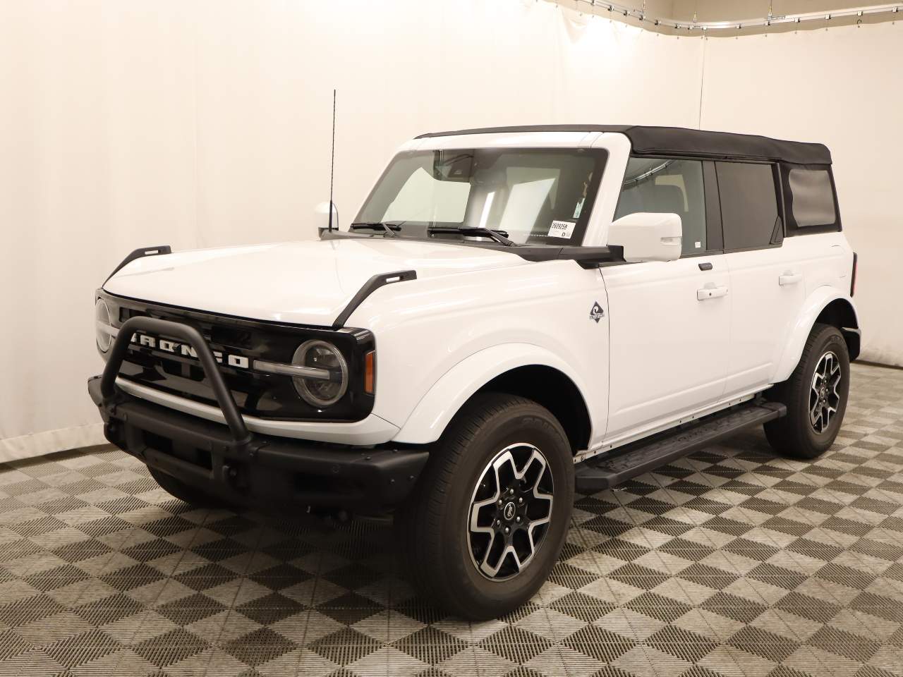2021 Ford Bronco Outer Banks Advanced
