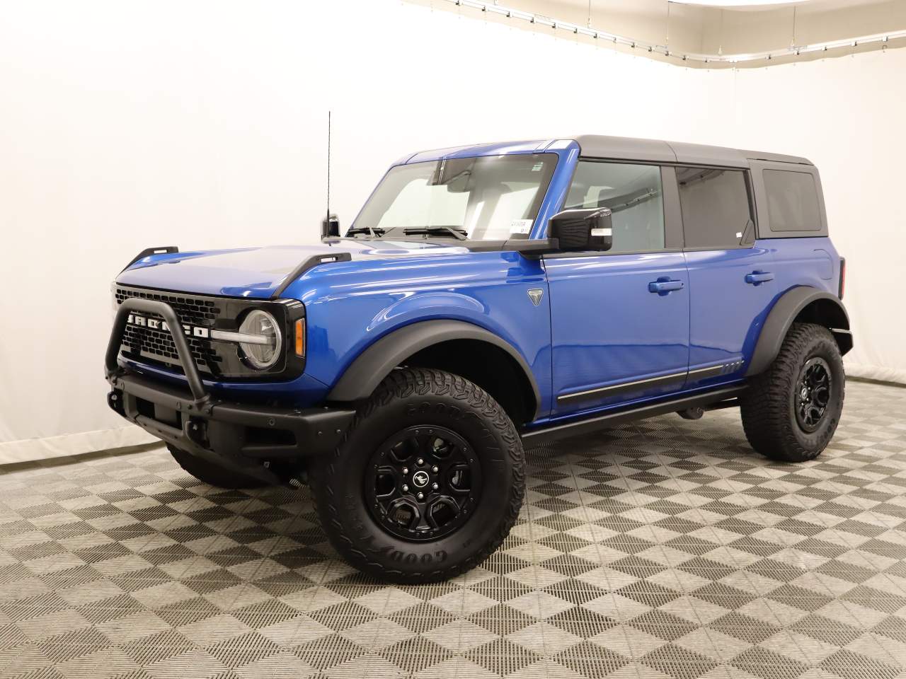 2021 Ford Bronco First Edition Advanced