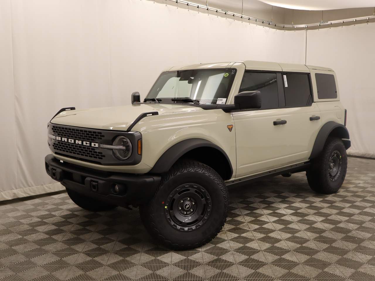 2025 Ford Bronco 4-Door Badlands's photo