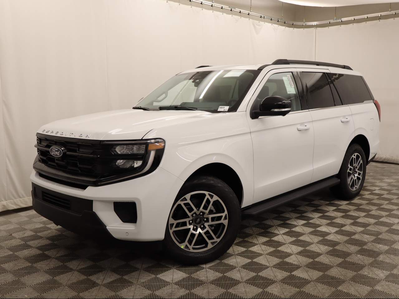 2026 Ford Expedition Active