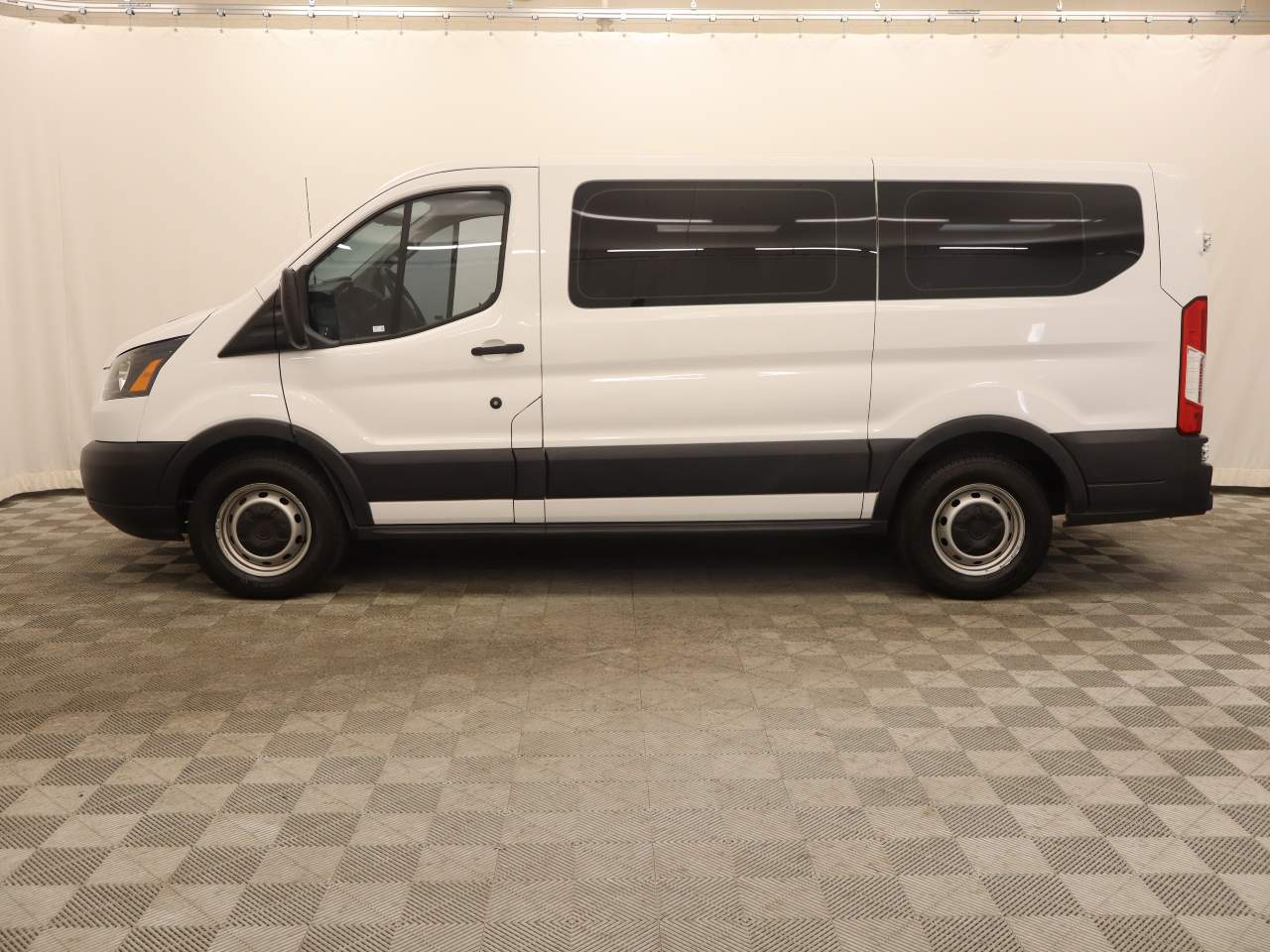 2018 Ford Transit 150 XL