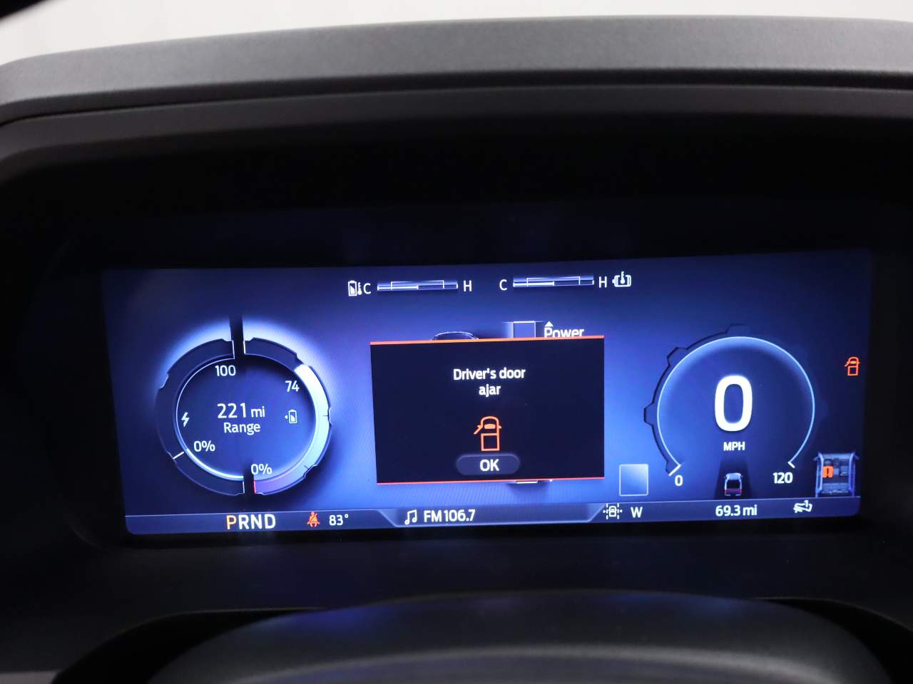 2025 Ford F-150 Lightning Lariat - Photo 7