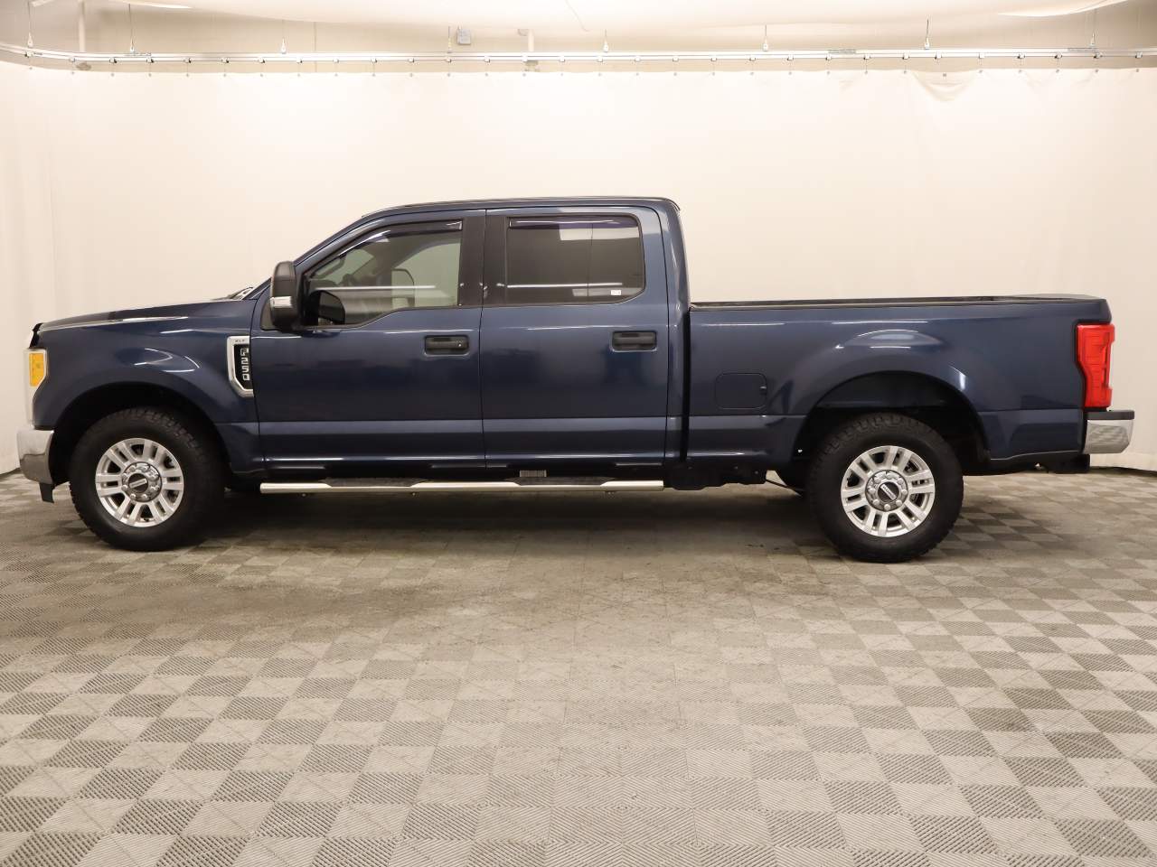 2017 Ford F-250 Super Duty XLT Crew Cab