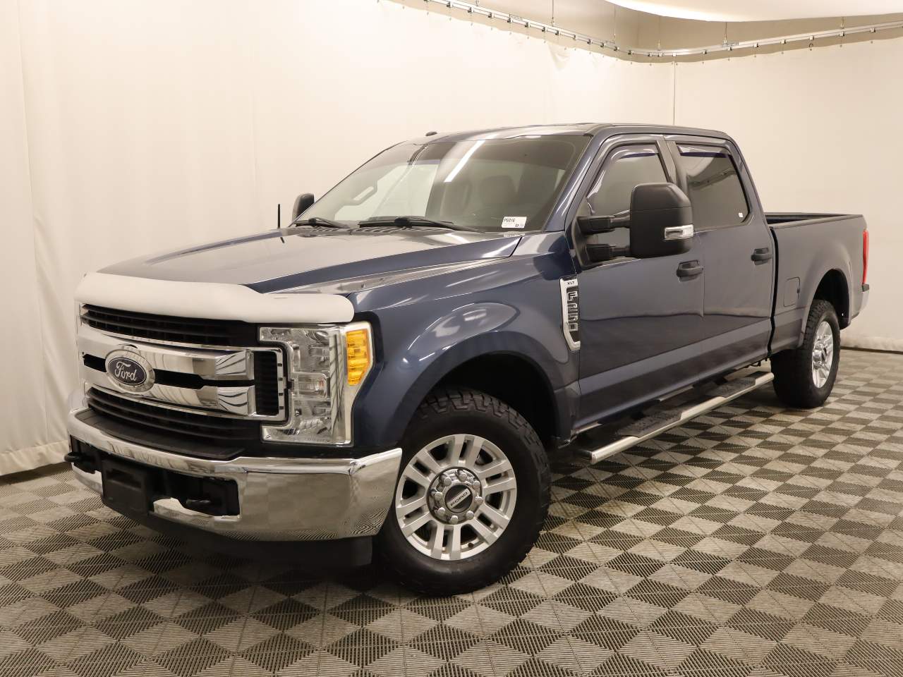 Blue Jeans 2017 Ford F-250 Super Duty Pickup Truck 4X2 6-Speed Automatic