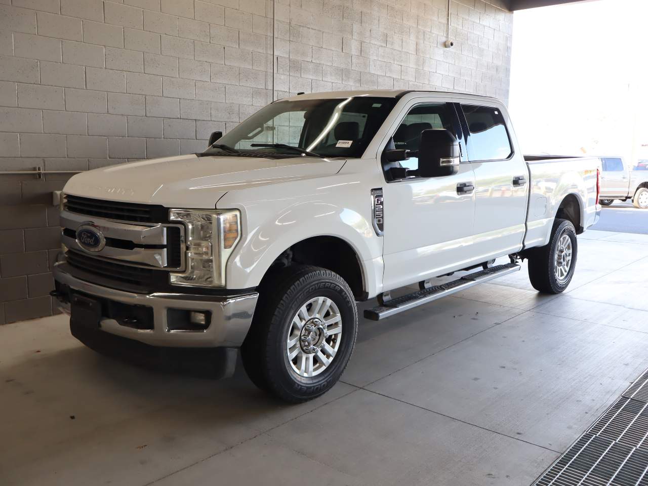 2019 Ford F-250 Super Duty XLT Crew Cab