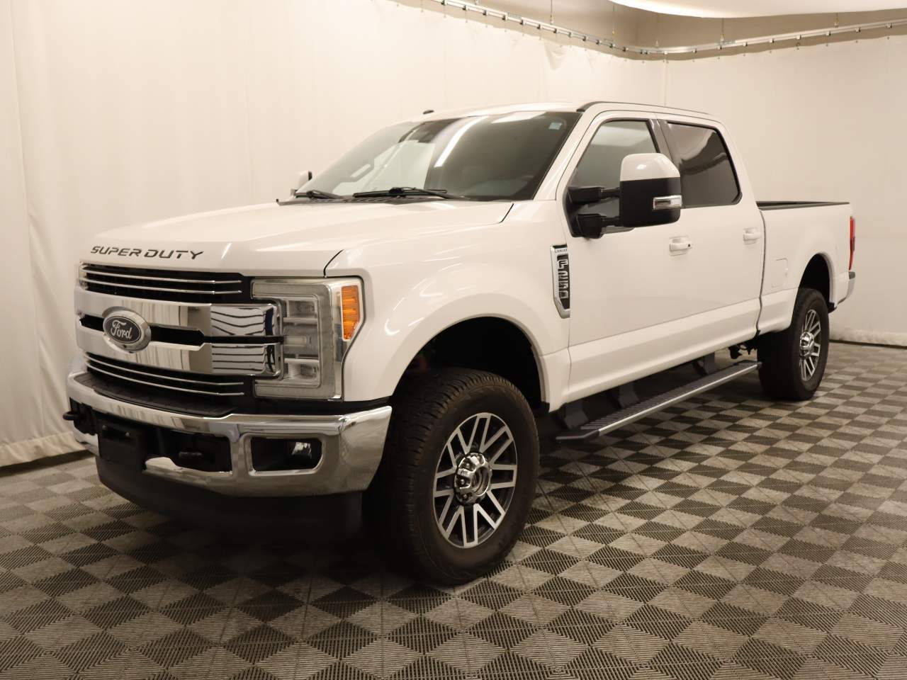 2017 Ford F-250 Super Duty Lariat Crew Cab