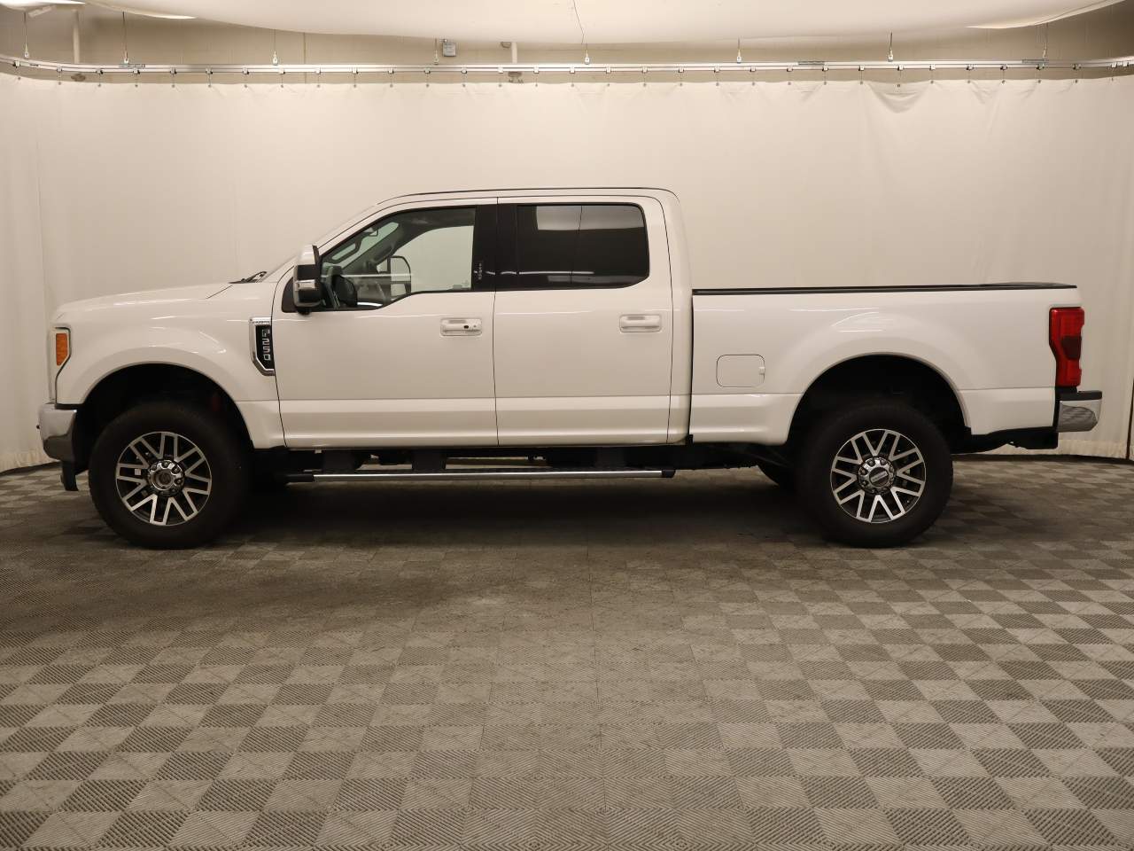 2017 Ford F-250 Super Duty Lariat Crew Cab