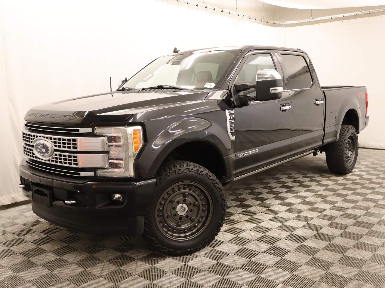 2019 Ford F-250 Super Duty Platinum Crew Cab 4WD