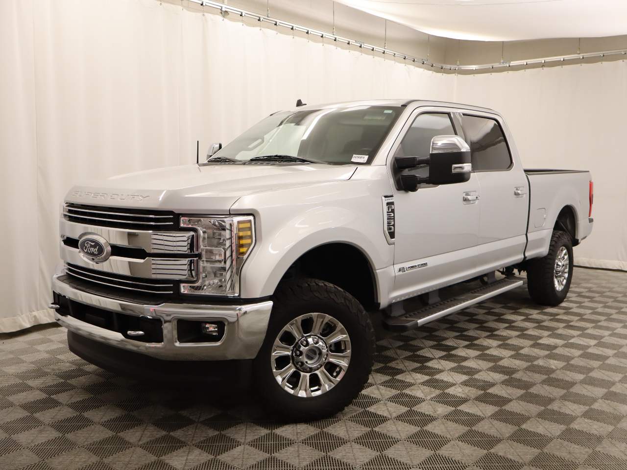 2019 Ford F-250 Super Duty Lariat Crew Cab