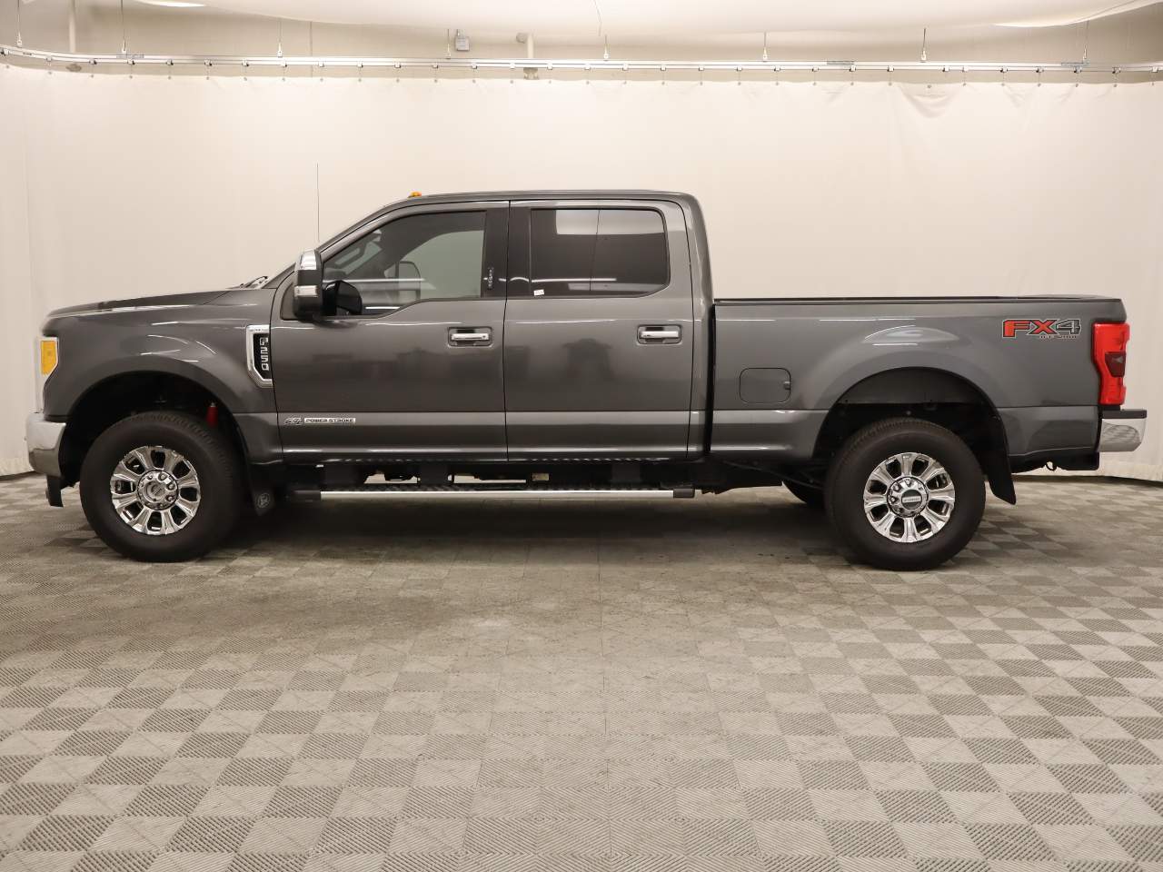 2017 Ford F-250 Super Duty XLT Crew Cab