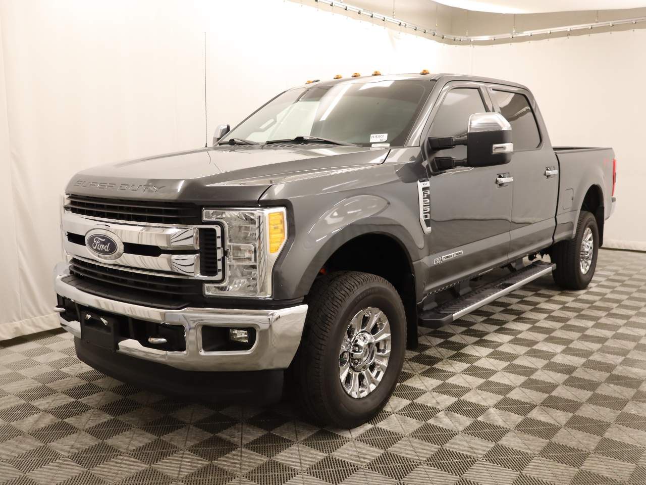 2017 Ford F-250 Super Duty XLT Crew Cab