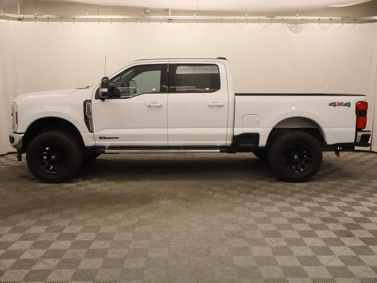 2024 Ford F-250 Super Duty Lariat Crew Cab